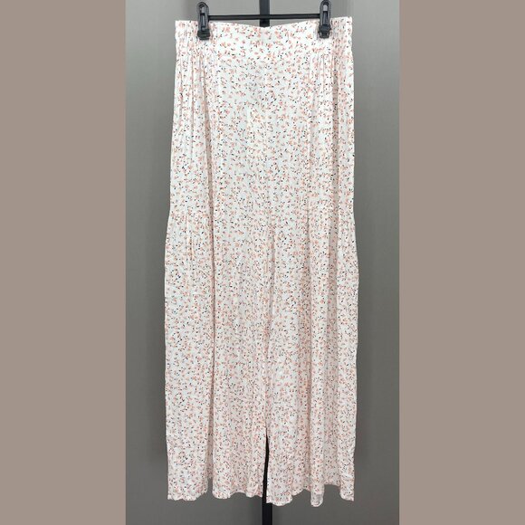 Kendall & Kylie Pants - NEW Kendall & Kylie Pants Womens Medium pink floral wide leg cottage